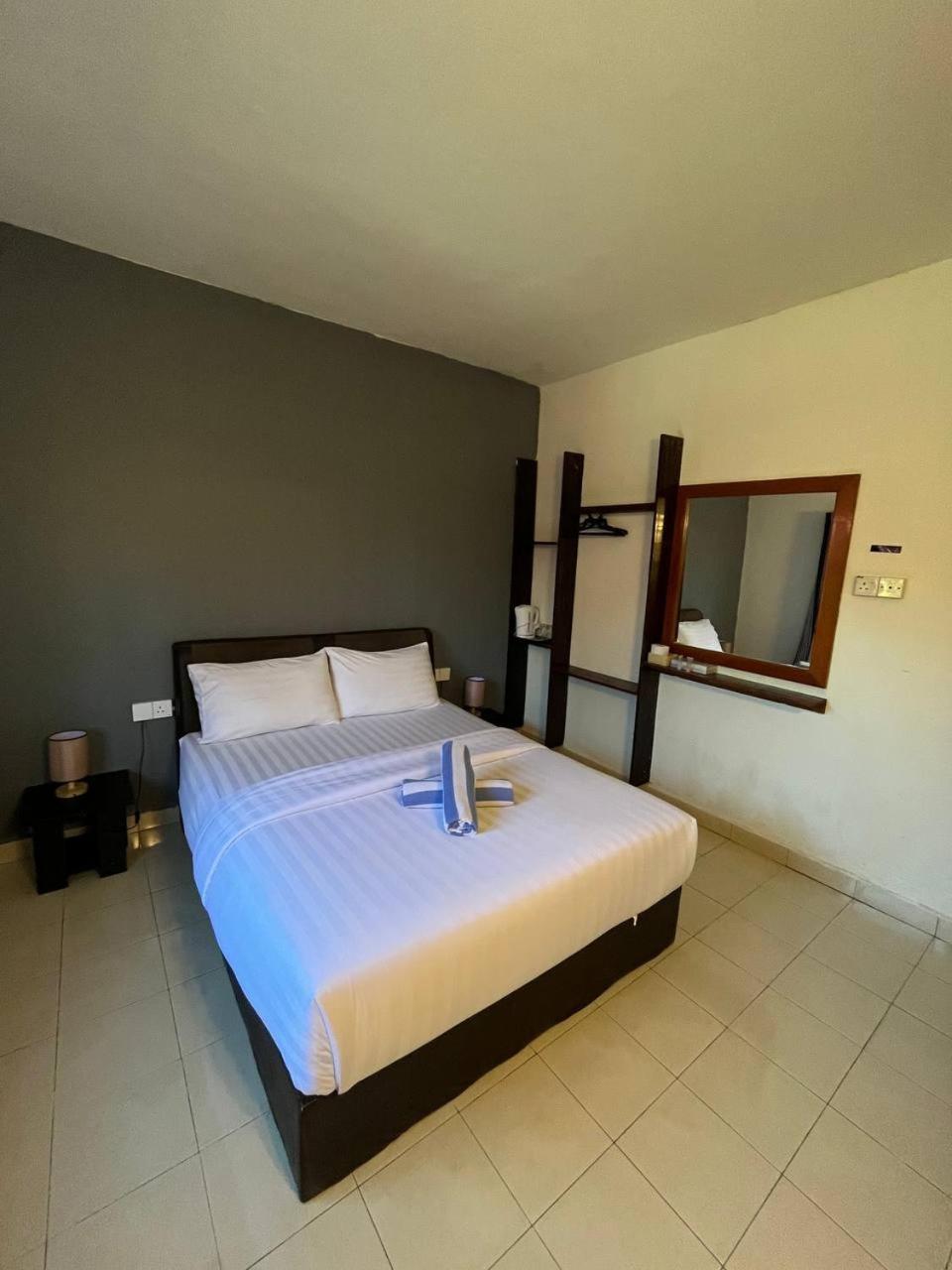 Sandy Beach Resort By Casa Loma Pantai Cenang  Ngoại thất bức ảnh