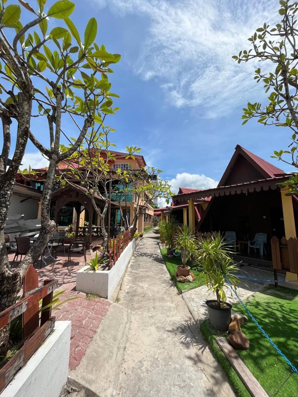 Sandy Beach Resort By Casa Loma Pantai Cenang  Ngoại thất bức ảnh