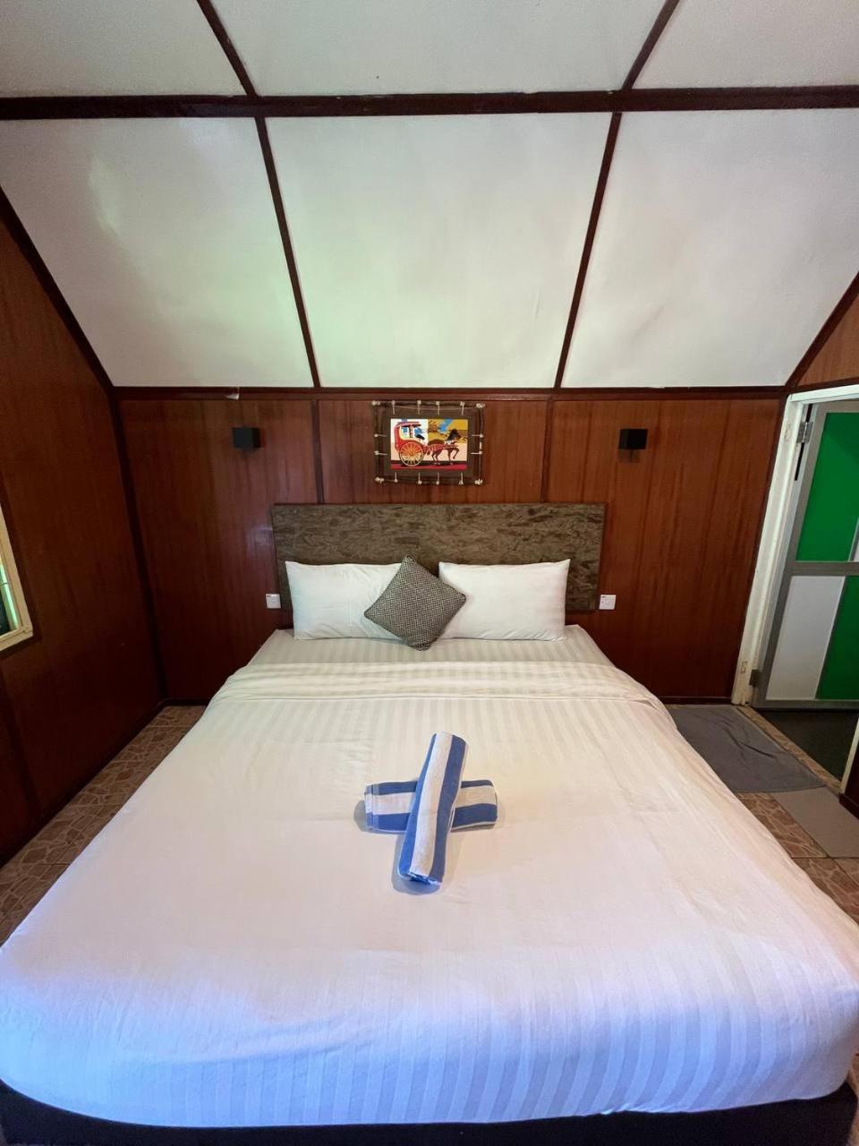 Sandy Beach Resort By Casa Loma Pantai Cenang  Ngoại thất bức ảnh
