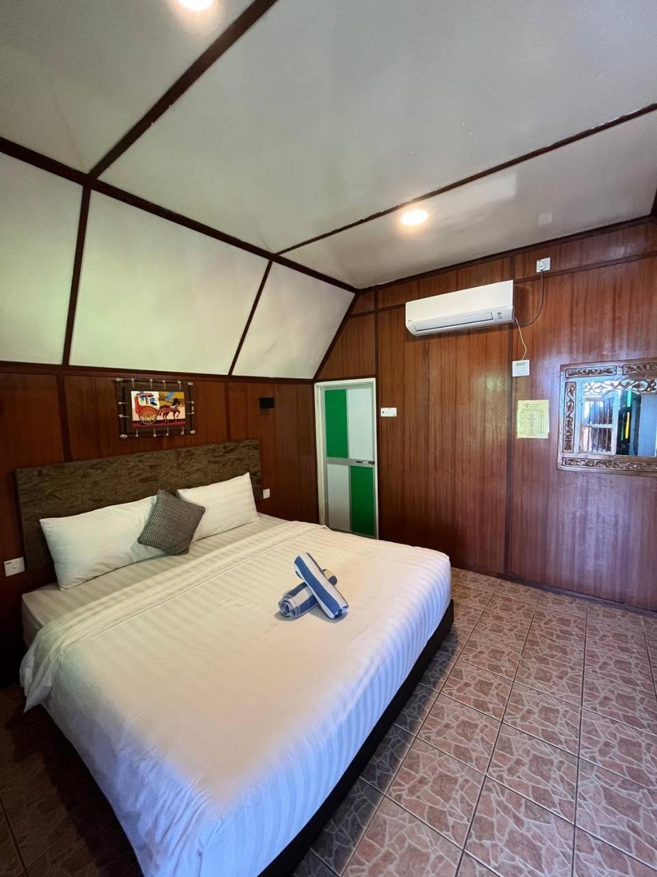 Sandy Beach Resort By Casa Loma Pantai Cenang  Ngoại thất bức ảnh